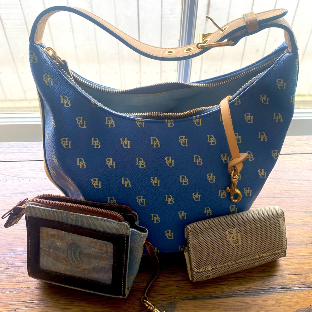 Dooney & Bourke Pebbled Leather Hobo Bucket Purse with 2 Wallets